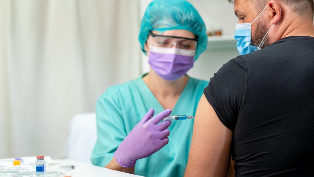 Injections-Technicians-1-scaled (3)